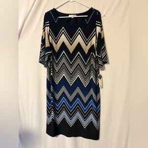 Studio One Blue Chevron Shift Dress